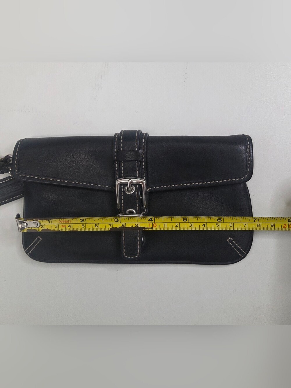 Vintage Y2K Coach Soho Wristlet Clutch Bag Buckle Detail - Picture 10 of 11